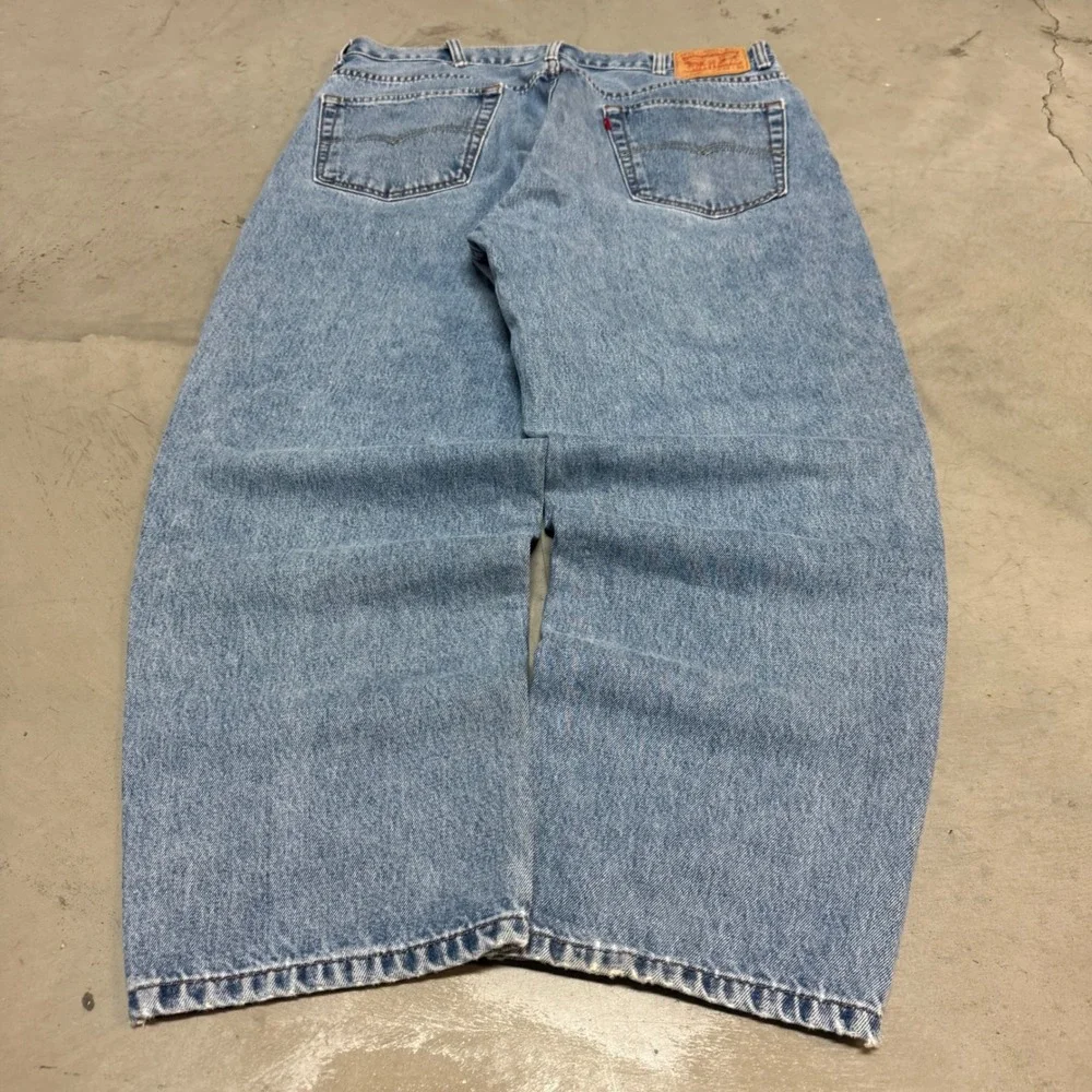 Vintage y2k Levi's 560 Denim Jeans